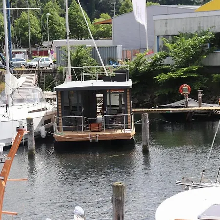 Houseboat Lina, Flensburg
